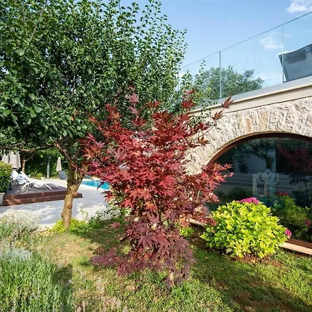Villa Vacay Luxury Lv